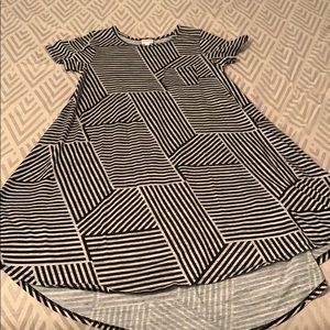 Lula Roe Carly! Size Small.